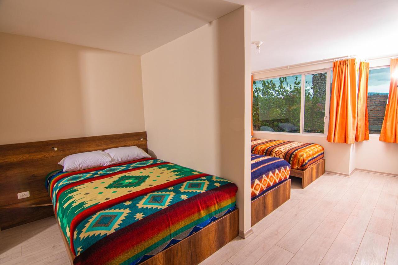 The Traveler Hostel Otavalo Dış mekan fotoğraf