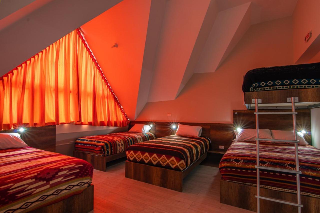 The Traveler Hostel Otavalo Dış mekan fotoğraf